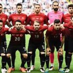 Aufstellungen: Teilnehmer: Deutsche Fußballnationalmannschaft gegen Türkei Nationalmannschaft